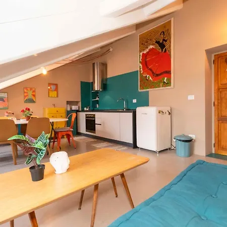 Apartment Porta Nuova Apartments! San Massimo Flat 2 *