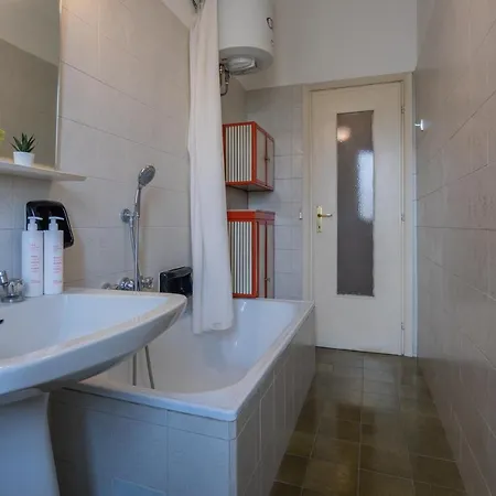 Little Peschiera By Wonderful Italy Apartment Turin