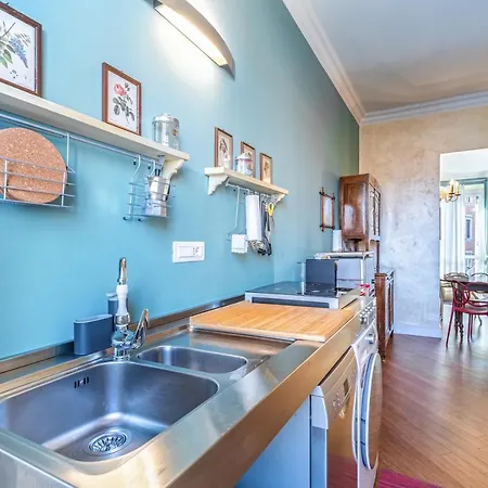 Casa Richelmy - Elegante Casa Nel Cuore Di Apartamento Turim