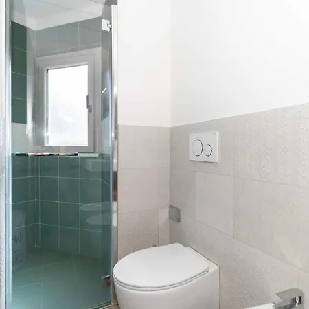 New! X4 A 1km From Don Bosco Bus Station!