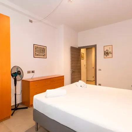 New! X4 A 1km From Don Bosco Bus Station! Turin