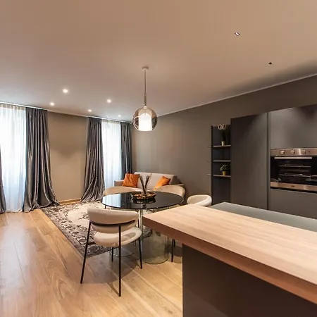 We - Lagrange19 - Luxury Torino