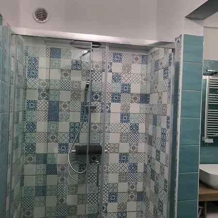 Ma Maison Iris * トリノ