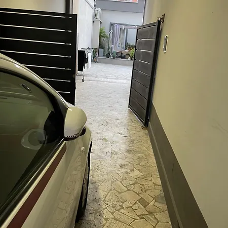 Decoluxe !apartamento Con 1 Da Letto , In Zona San Paolo , Via Martiniana *
