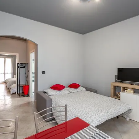 Interno Nizza Torino