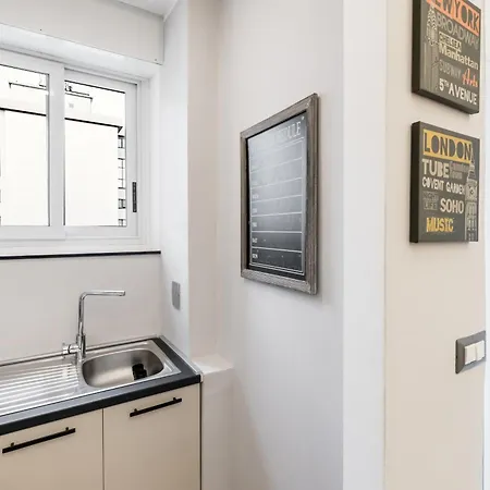 Moderno Bilocale A 5 Minuti Dal Centro Storico Apartment *