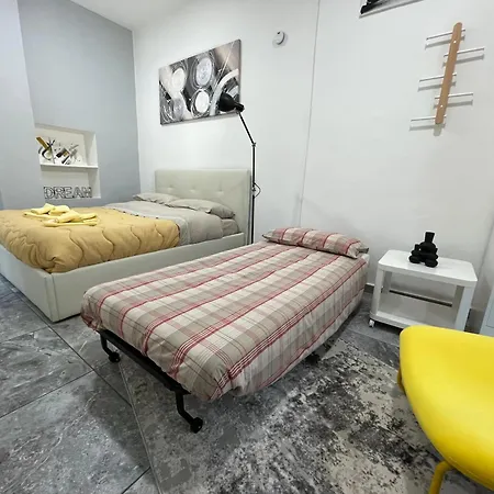 Mini-house In The Centre Appartamento *