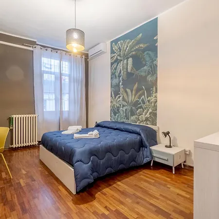 Appartement Quadrilatero Romano! Exclusive & Roomy *