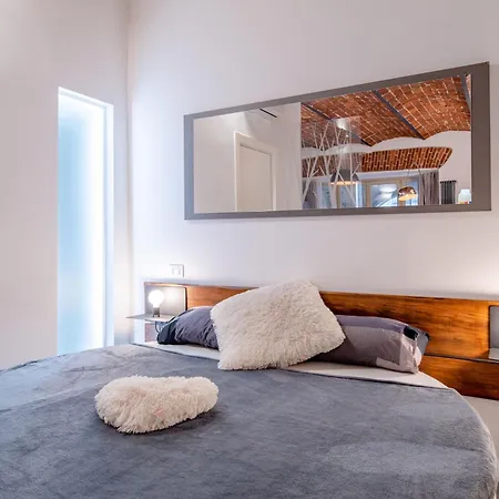 Apartment & Queen Turin