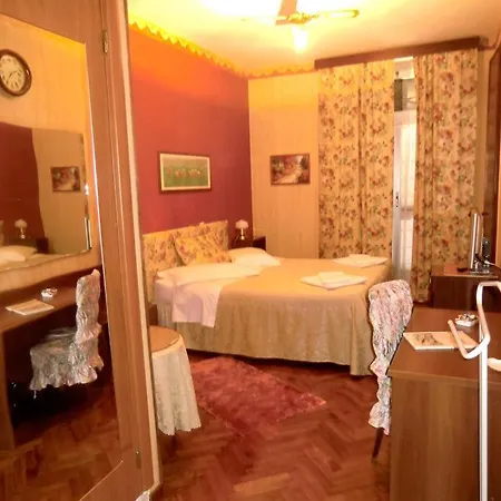 Hotel Sara