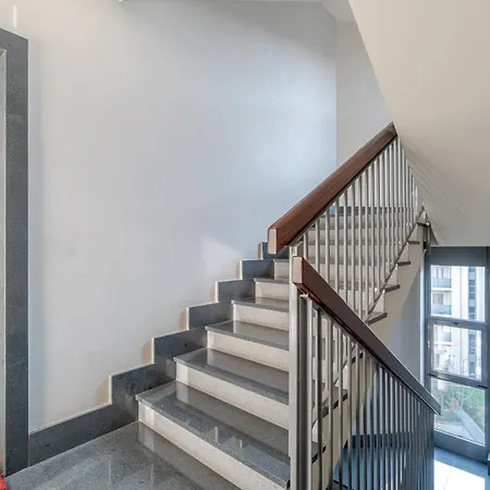 Crocetta Residence! Modern & Roomy Flat Apartment *