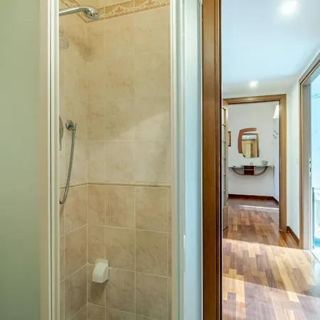 Crocetta Residence! Modern & Roomy Flat