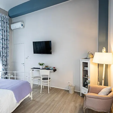 Nocleg ze śniadaniem Maison Reve Centro 2*