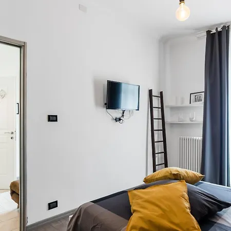 Casa Bagongo * Turin