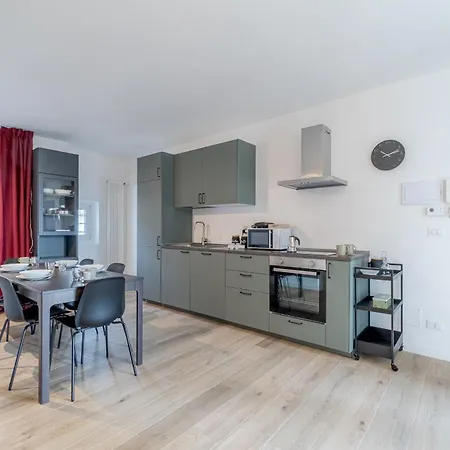 Quadrilatero Romano! Elegant Flat *
