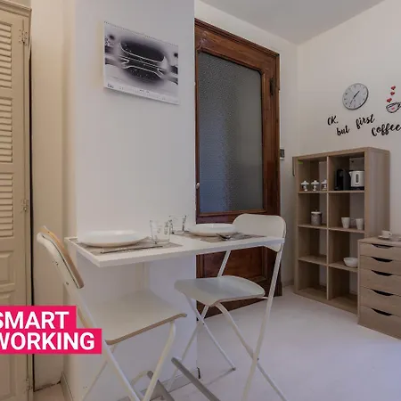 Apartment L'angolo Di Piazza Castello By Wonderful Italy *