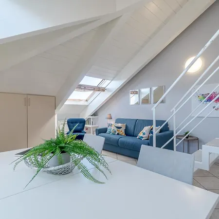 Apartment Politecnico & Crocetta Elegant Flat Turin
