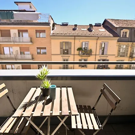 Living - San Salvario Apartment Turin