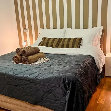 Loft Di Lusso A Pochi Passi Da Porta Nuova Appartamento