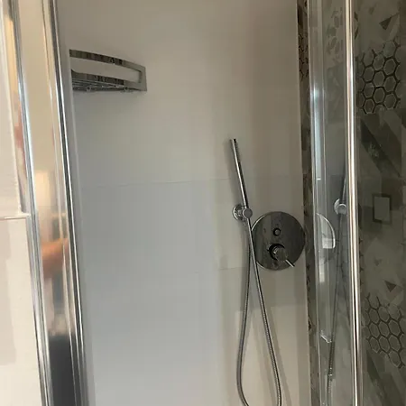 Maison d'hôtes Drooms 4,0 Domotic Smart Self 24h,7 Vicino Treni Porta Susa E Centro Storico