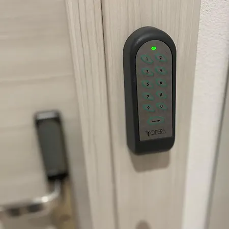 Maison d'hôtes Drooms 4,0 Domotic Smart Self 24h,7 Vicino Treni Porta Susa E Centro Storico *