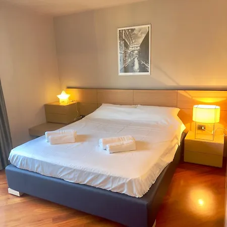 In Centro 10' Stazione Apartamento