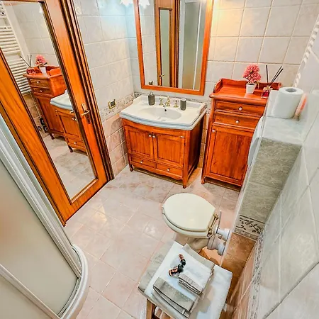 Di Lusso Egizio - Garage E Jacuzzi