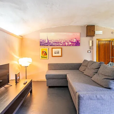 Loft Verga, Cuore E Stile In Centro A * Torino
