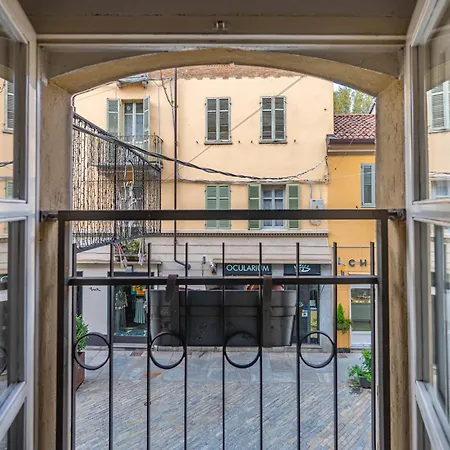 Loft Verga, Cuore E Stile In Centro A Appartamento