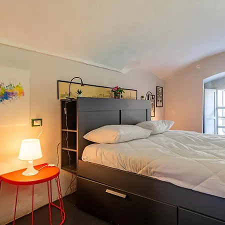 Loft Verga, Cuore E Stile In Centro A Torino