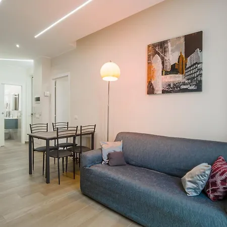 Residenza Peschiera - Street Parking & Metro Apartment