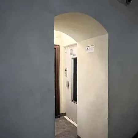 Principe Amedeo Apartment *