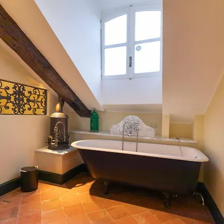 Apartment Vinzaglio 3 - Luxury By Alterego