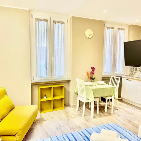 Leonida's House, In The Heart Of Apartment *