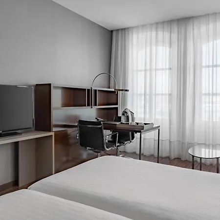 Ac By Marriott Hotel Turyn