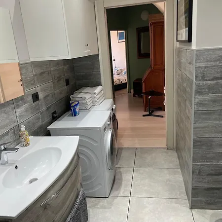 Apartamento Un Piano Sotto Arturo Turín