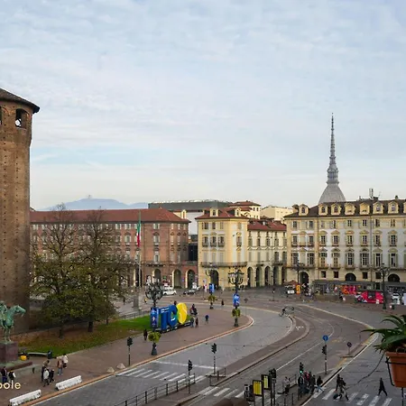 Piazza Castello View Apartment *