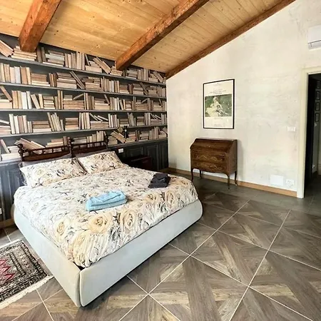 Apartment Domus Chiara Turin
