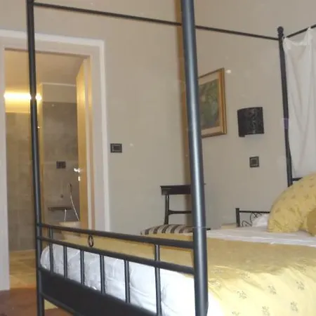 Madama Cristina Bed & Breakfast Bed & Breakfast Turin