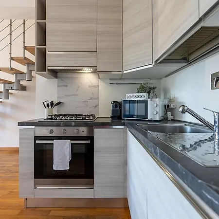 Apartment Style And Confort 120mq, Free Garage *