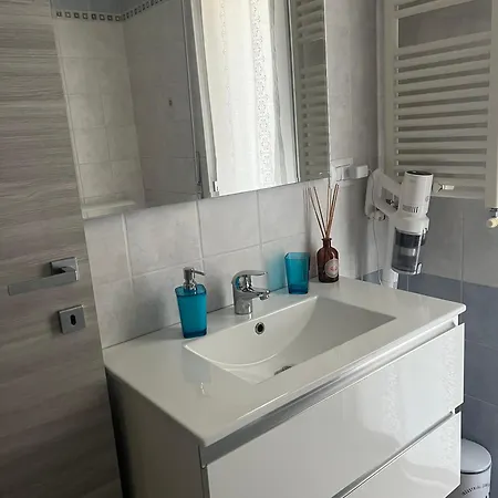 Apartment La Casa Tra I Tigli