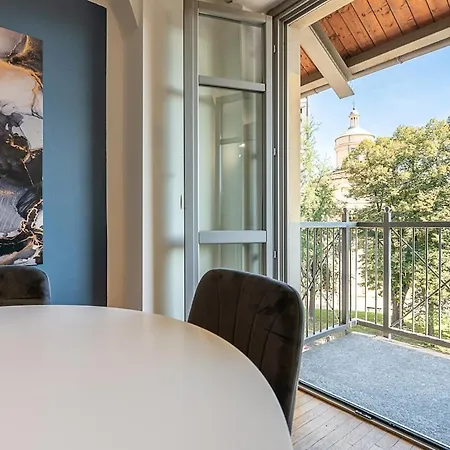 Style And Confort 120mq, Free Garage Apartment