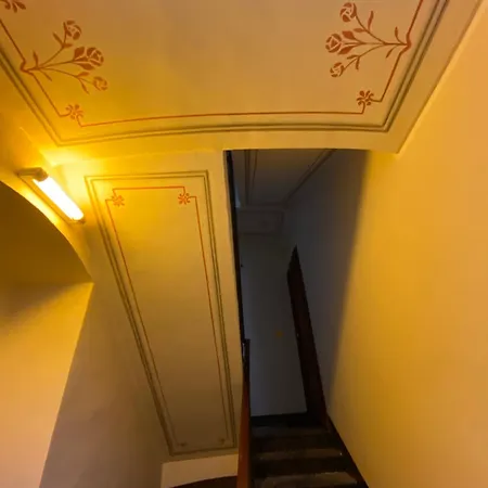 Apartman Mansarda Di Charme Con Terrazza