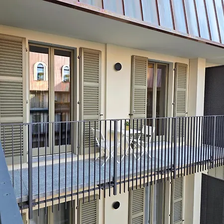 Hostdomus - Lagrange Luxury Appartamento *