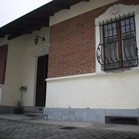 Mimosa House Villa *