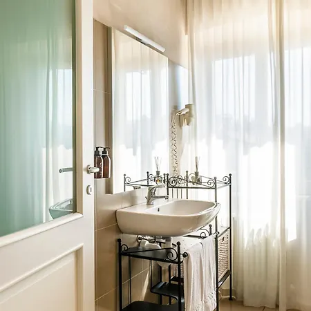 Residenza Dell' Opera 3*