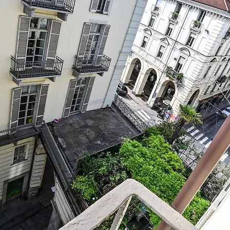 Apartment Golden In Via Po Per Gruppi, Famiglie, Coppie Turin