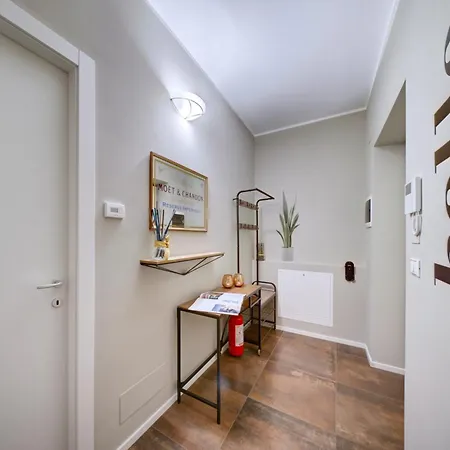 Apartment Sky Loft Nuovissimo Vicinanze Metro