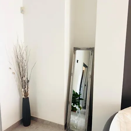 R&g House - Moderno Vicino Metropolitana - Modern Close To The Metro Turin