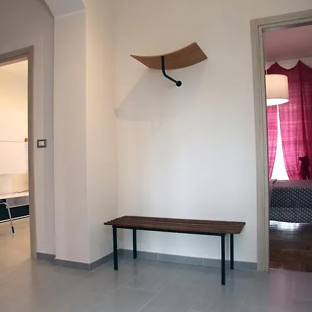Elena Apartamento